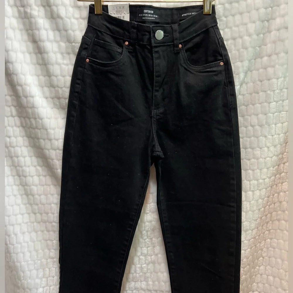 COTTON ON STRETCH MOM JEAN - Picture 12 of 16
